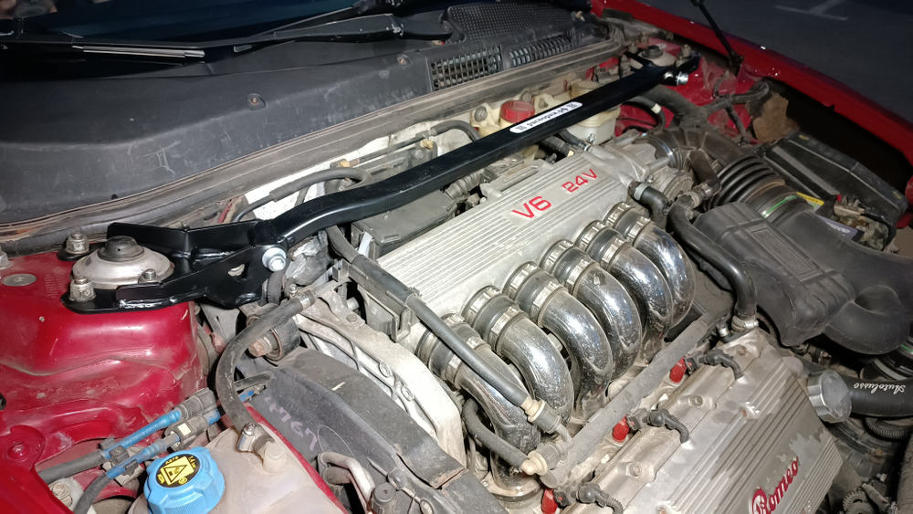 Распорка передних стоек (стаканов) Alfa Romeo GT (ПОД ЗАКАЗ)