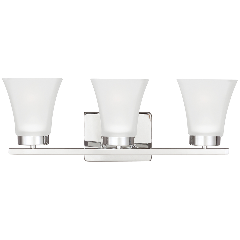 Настенный светильник Visual Comfort Bayfield Three Light Wall Sconce