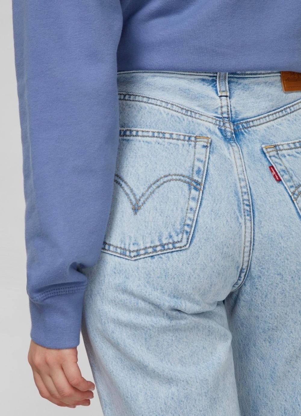 Джинсы LEVI'S