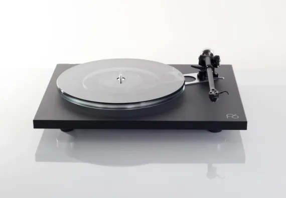 Rega Planar 6 Black
