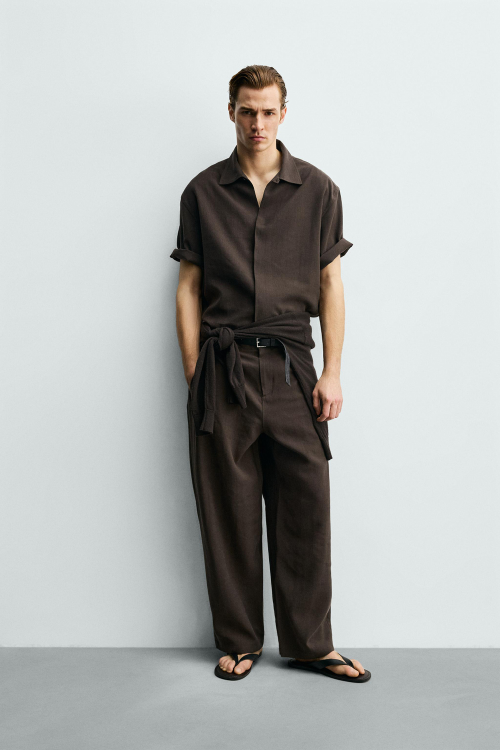 РУБАШКА RELAXED FIT ИЗ СТРУЯЩЕЙСЯ ТКАНИ — ZARA · 4364/653
