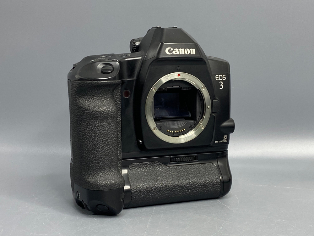 Canon EOS 3 body
