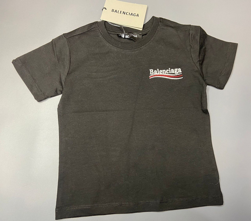 Футболка Balenciaga