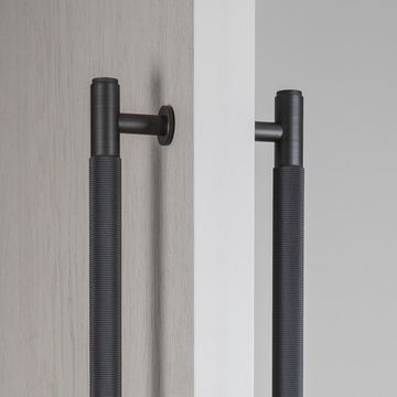 Ручка скоба Buster + Punch Pull Bar Double-Sided Smoked Bronze