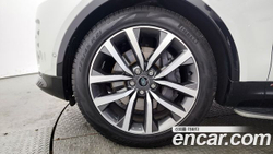 Land Rover Discovery P360 R-Dynamic SE — 2022
