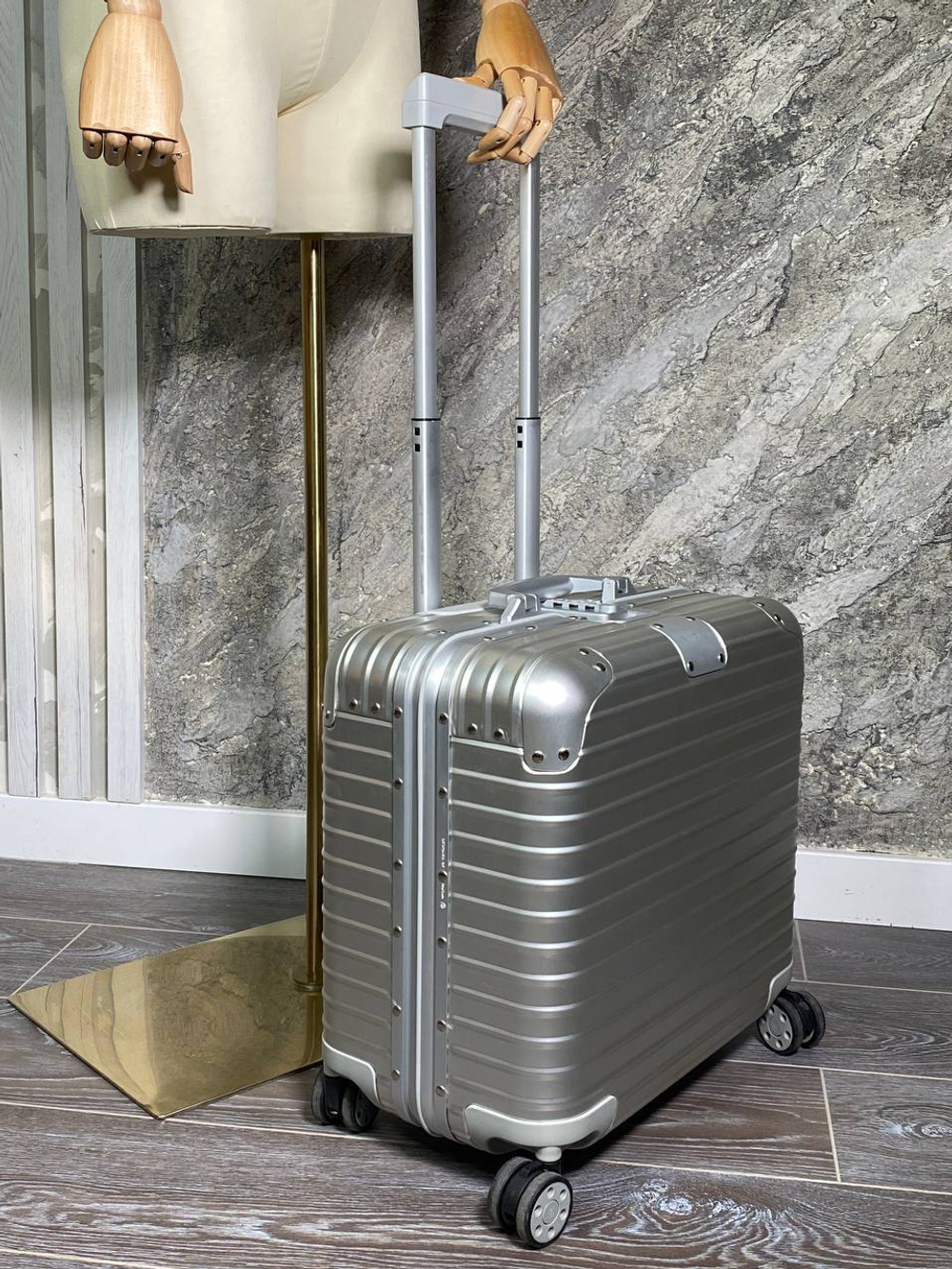 Чемодан Rimowa