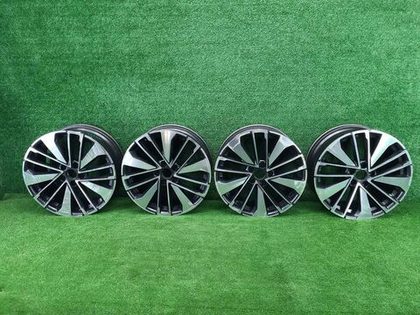 Диск Комплект дисков R18 Changan CS35PLUS (18-нв)