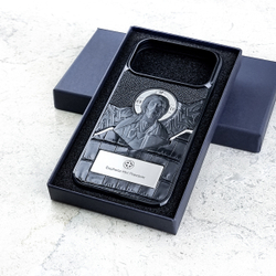 Чехол iPhone 18 Pro Max Euphoria HM Pantocrator Lux в открытой премиум подарочной коробке — икона Христа Вседержителя кожа ската серебро пластина Euphoria HM Premium