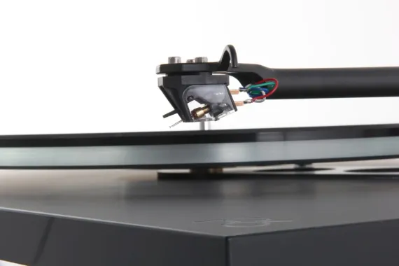 Rega Planar 6 Black