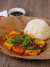 Тофу Lao Gan Ma с красным маслом, 260 г