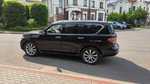 Автомобиль Infiniti QX56