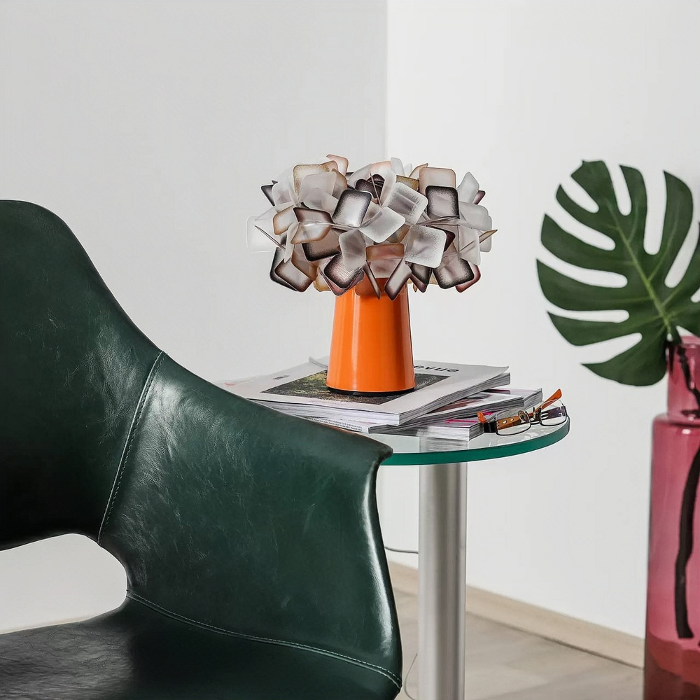 Настольный дизайнерский светильник Clizia от Slamp