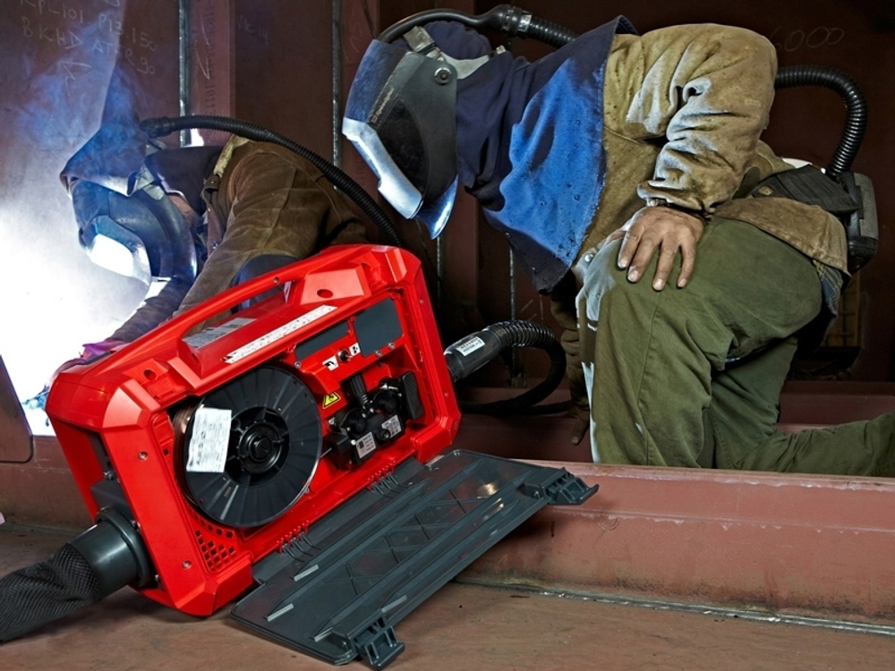 Подающий механизм VR 5000 Case 4R/G/FSC Synergic (4,049,021) в комплекте с опциями