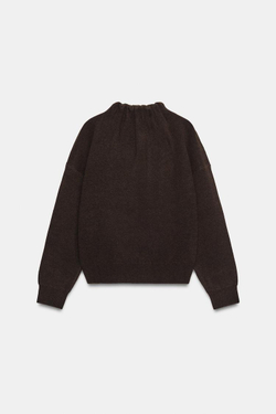 ZARA СВИТЕР С ВОРОТНИКОМ СО СБОРКАМИ, ТЕМНО-КОРИЧНЕВЫЙ