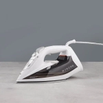 Утюг SCARLETT SC-SI 30 K40 белый