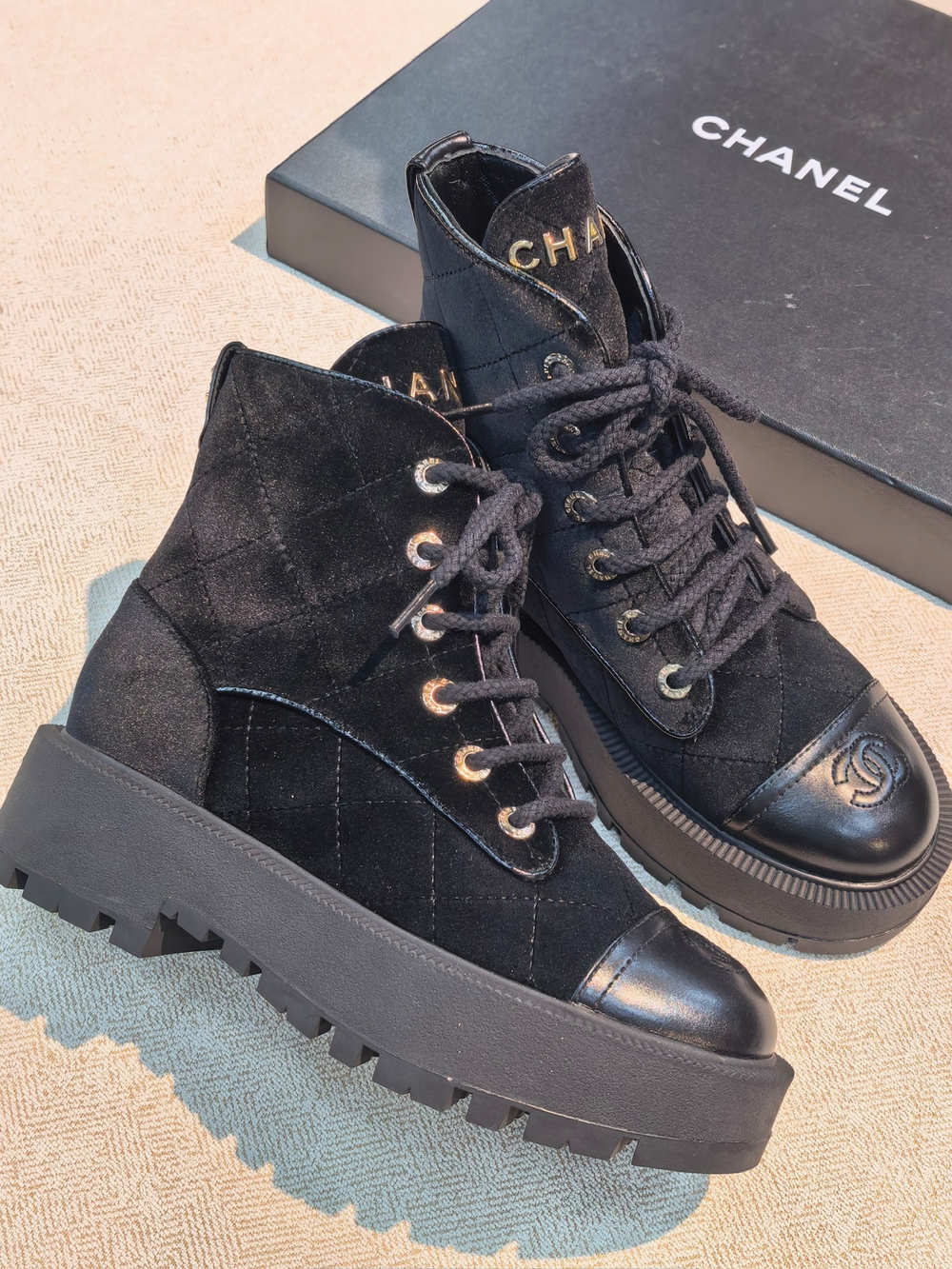 Ботинки Chanel