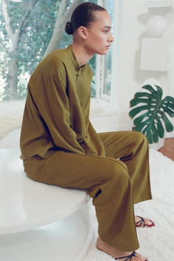 ZARA БРЮКИ ПРЯМОГО КРОЯ ИЗ ЛЬНА, ЦВЕТ ОЛИВКОВОГО МАСЛА