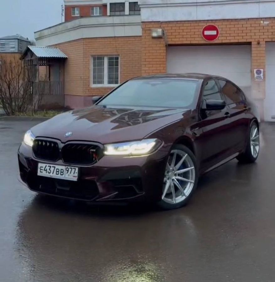 BMW M5 оклейка в цветной полиуретан Carbins Color PPF Black Rose SP-17 антигравийная защита кузова 👌😁