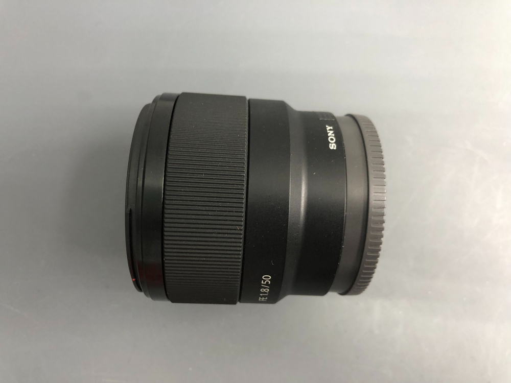 Sony 50mm 1.8 FE