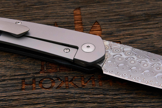Нож складной Artisan 1839G-DCF Centauri, клинок 88мм, дамаск нержавеющий, рукоять карбон/титан