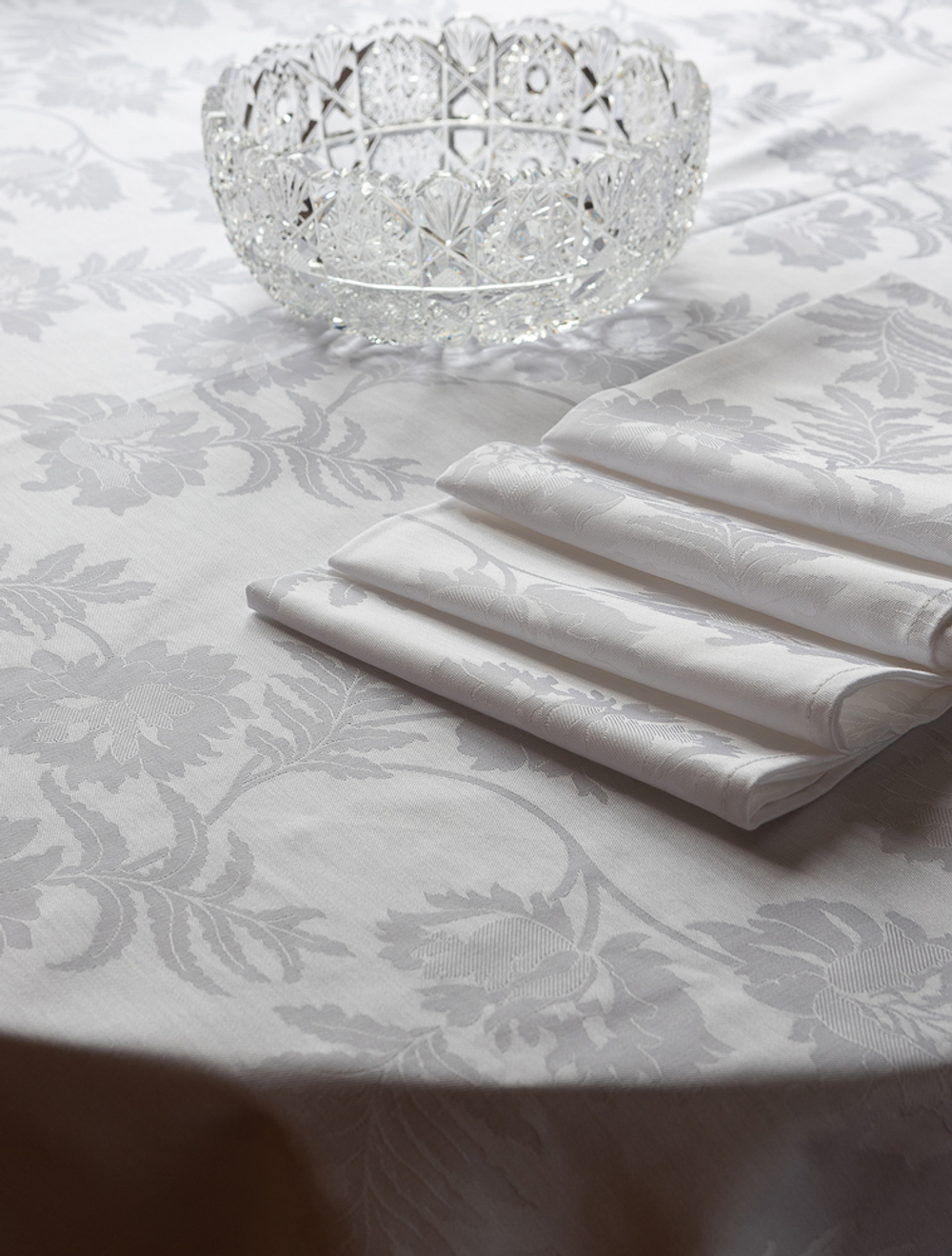 Скатерть 180 и 8 салфеток Vallesusa Arles Bianco