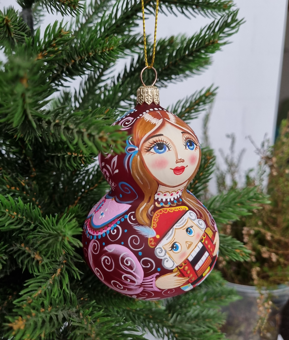 Матрёшка стеклянная Мария