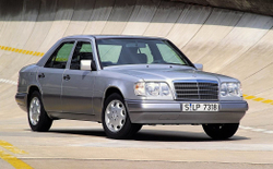 Арка правая Mercedes W124 1984-1993 (Klokkerholm) седан