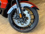 CVO Street Glide Limited "Citrus Heat CVO Tri-Tone" (2026)