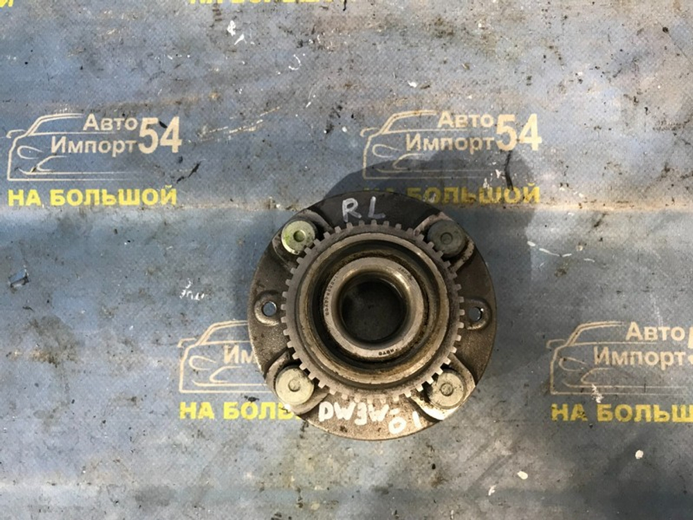 Ступица задняя левая MAZDA DEMIO 2001