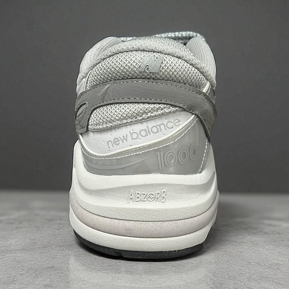 New Balance 1000 • Silver Reflective