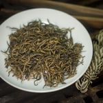 Золотые брови (Цзинь Цзюнь Мэй)