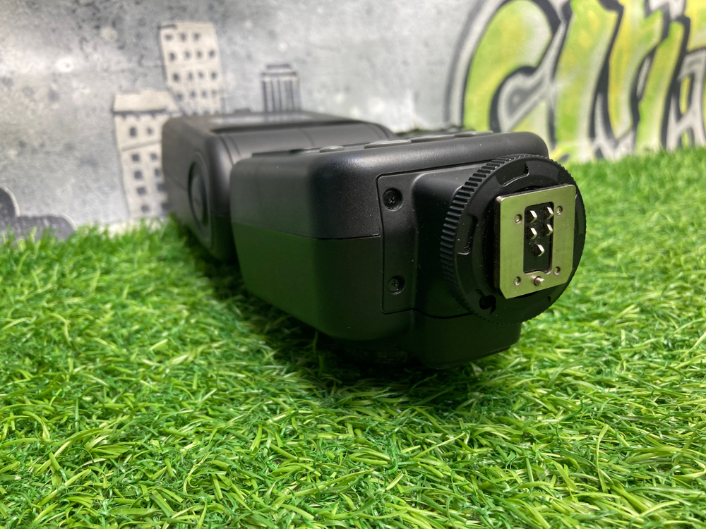 Meike Speedlite MK950 for Canon