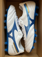 Бутсы Mizuno Morelia II Pro FG - белый