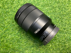 Sony Carl Zeiss Vario-Tessar FE T* 24-70mm 4 ZA