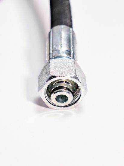 Шланг высокого давления DIN 2SN d=08 L=25 м (Г) 22*1,5 универсальный d=08* Муфта ду