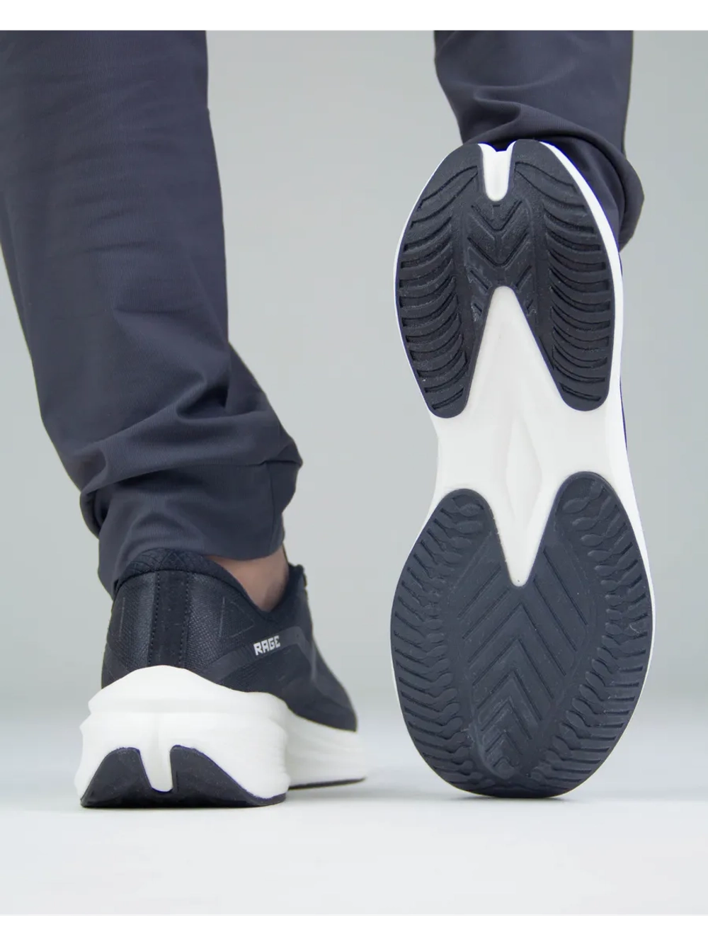 Кроссовки Rage Sprint Black