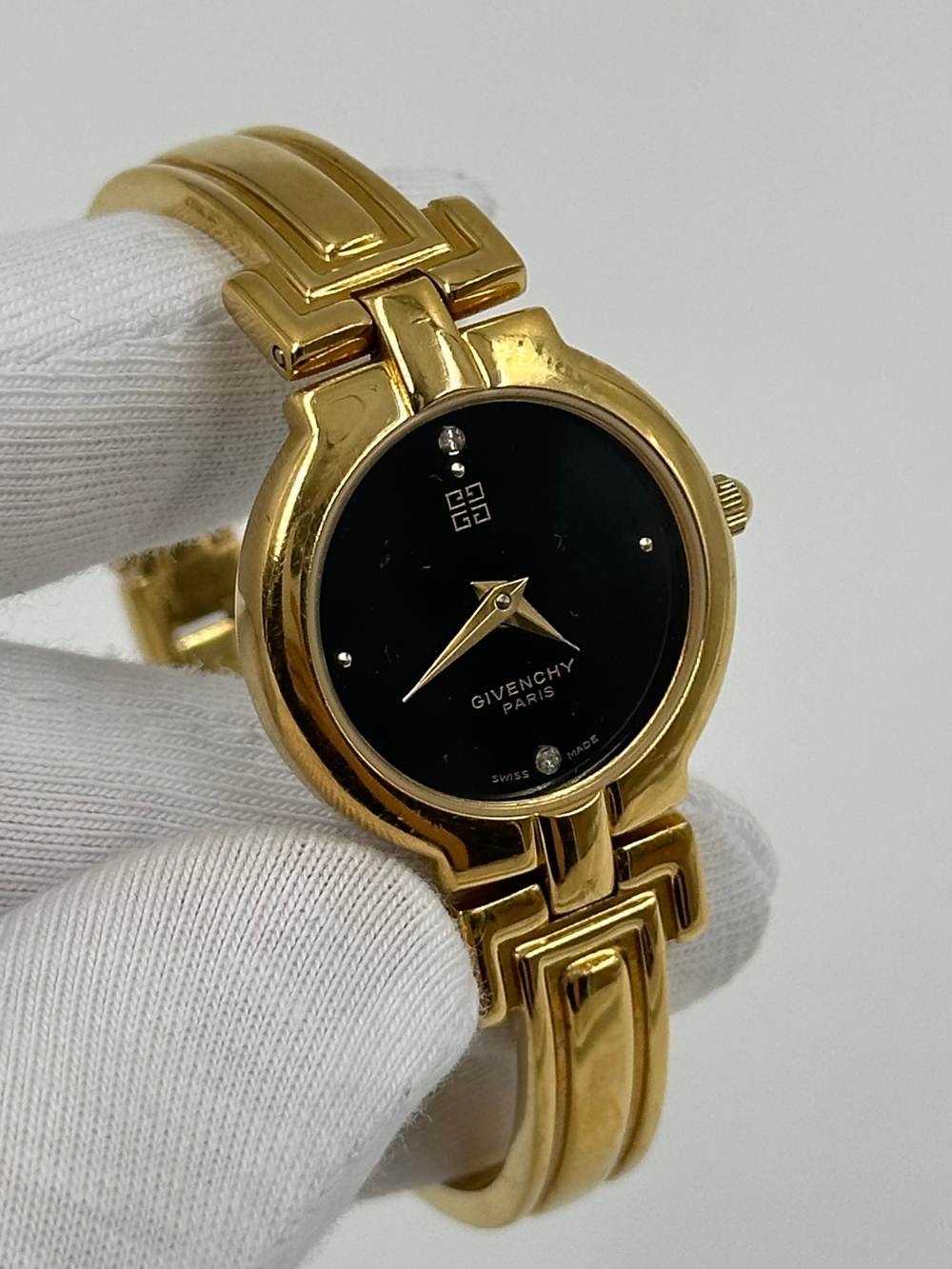 Часы Givenchy Millesime
