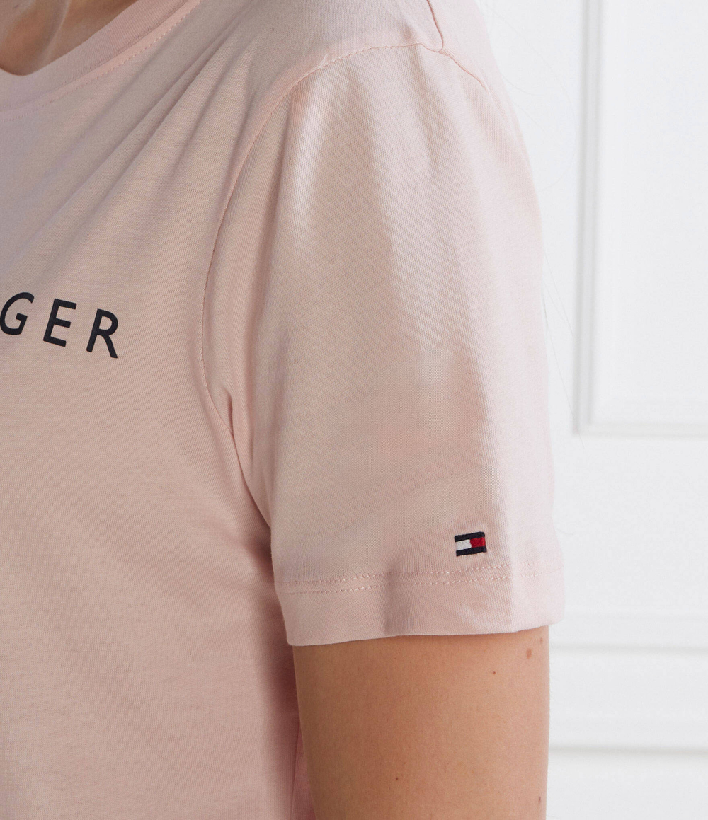 Футболка REG CORP LOGO C-NK SS Tommy Hilfiger - пудро-розовый(WW0WW40276)