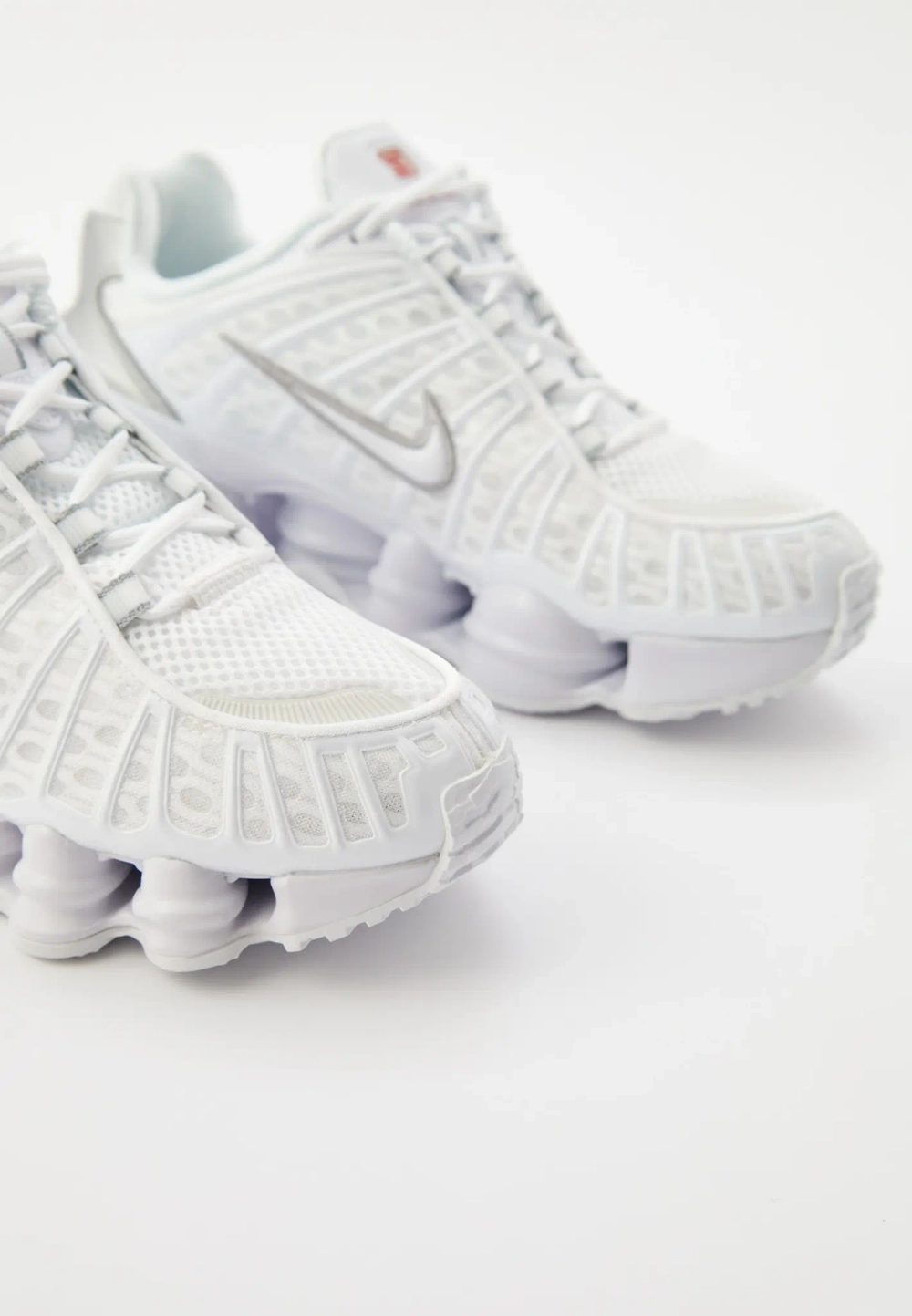 Кроссовки женские NIKE W NIKE SHOX TL