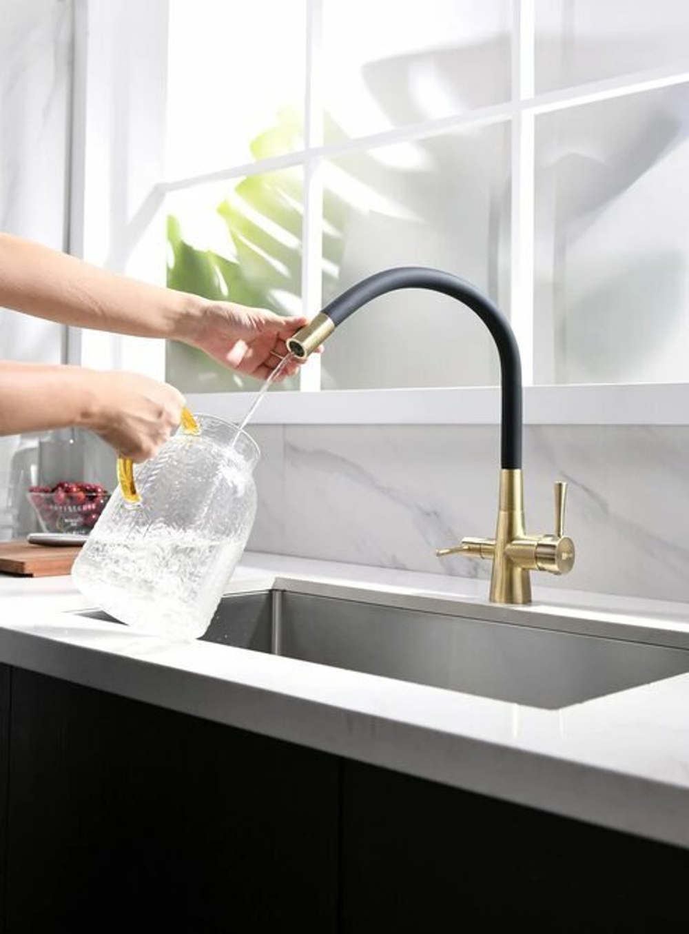 Смеситель для кухни с подключением к фильтру с питьевой водой Lemark Comfort - LM3075B