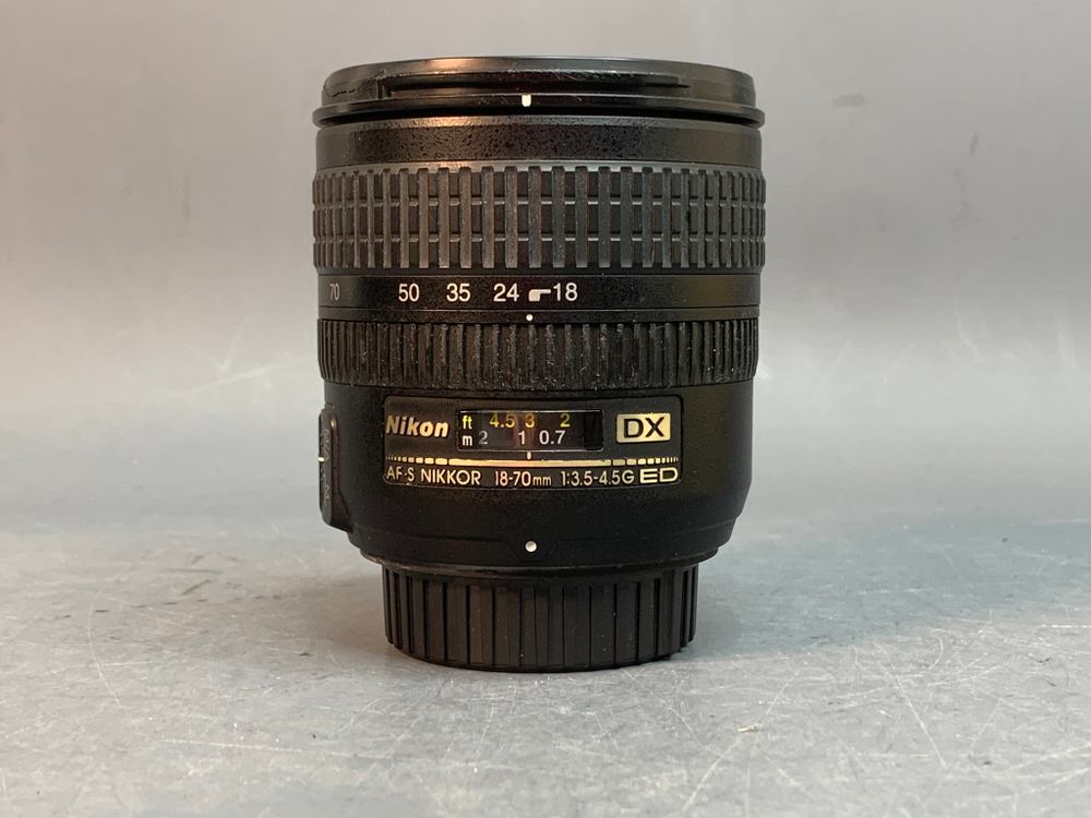 Nikon 18-70mm 3.5-4.5G