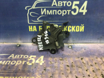Замок капота TOYOTA RUNX 2002-2004