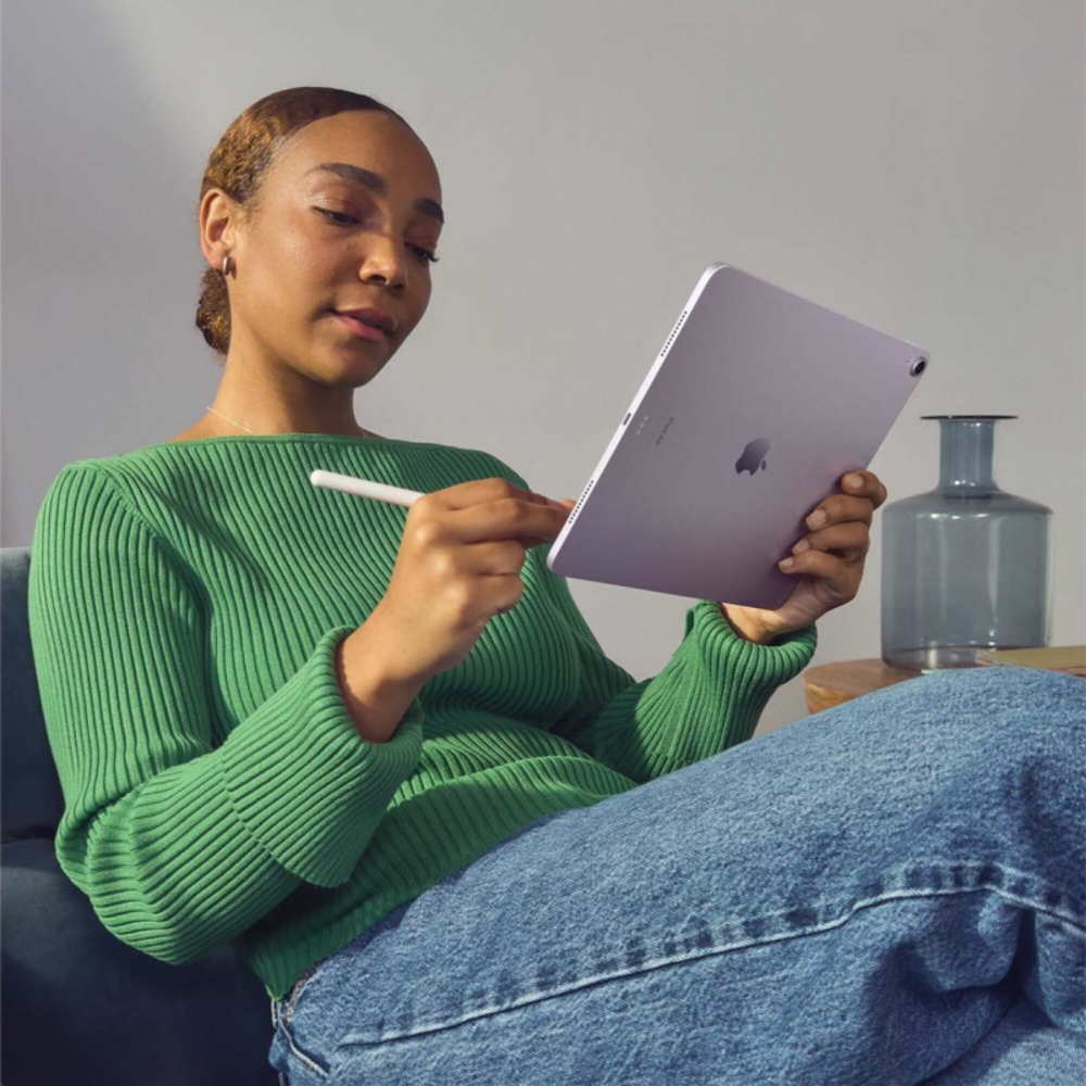 Планшет Apple iPad Air 11″ (M4), 512 ГБ, Wi‑Fi, Starlight (золотистый)