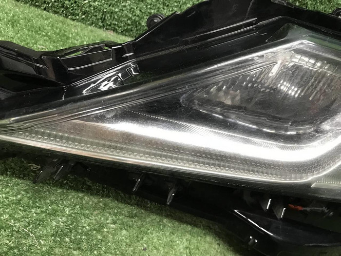 Фара левая Toyota Camry xv70 (2017-н.в.) LED