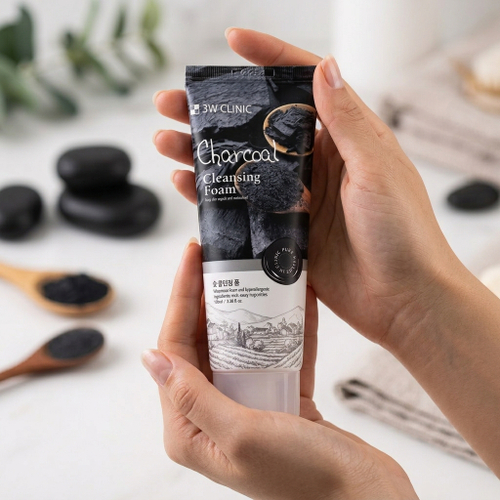 Пенка для умывания с древесным углем 3W Clinic Charcoal Cleansing Foam, 100мл