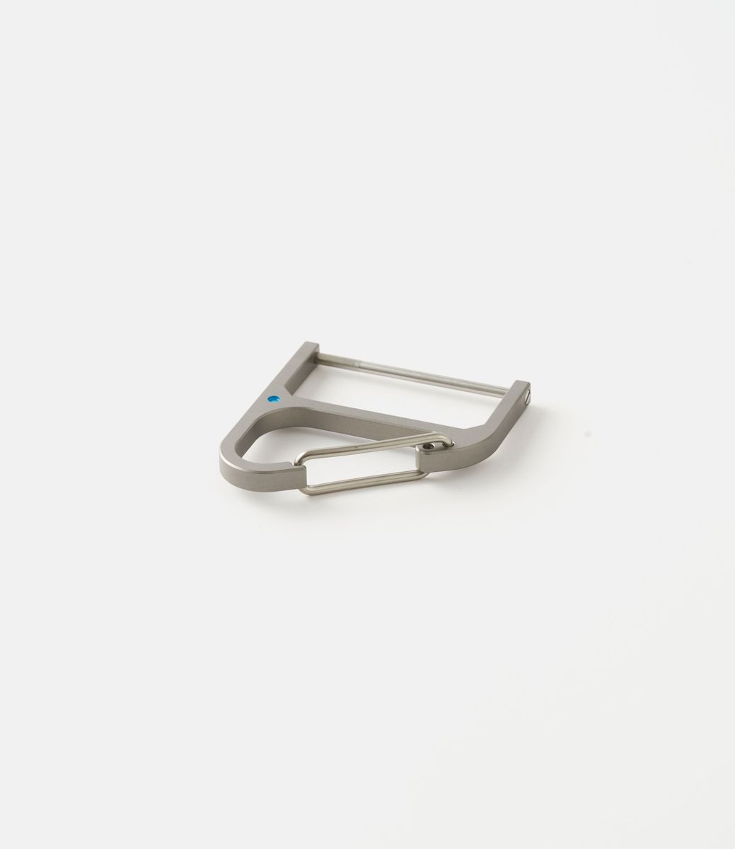 CW&T Key Wrangler Titanium — ключница-карабин из титана