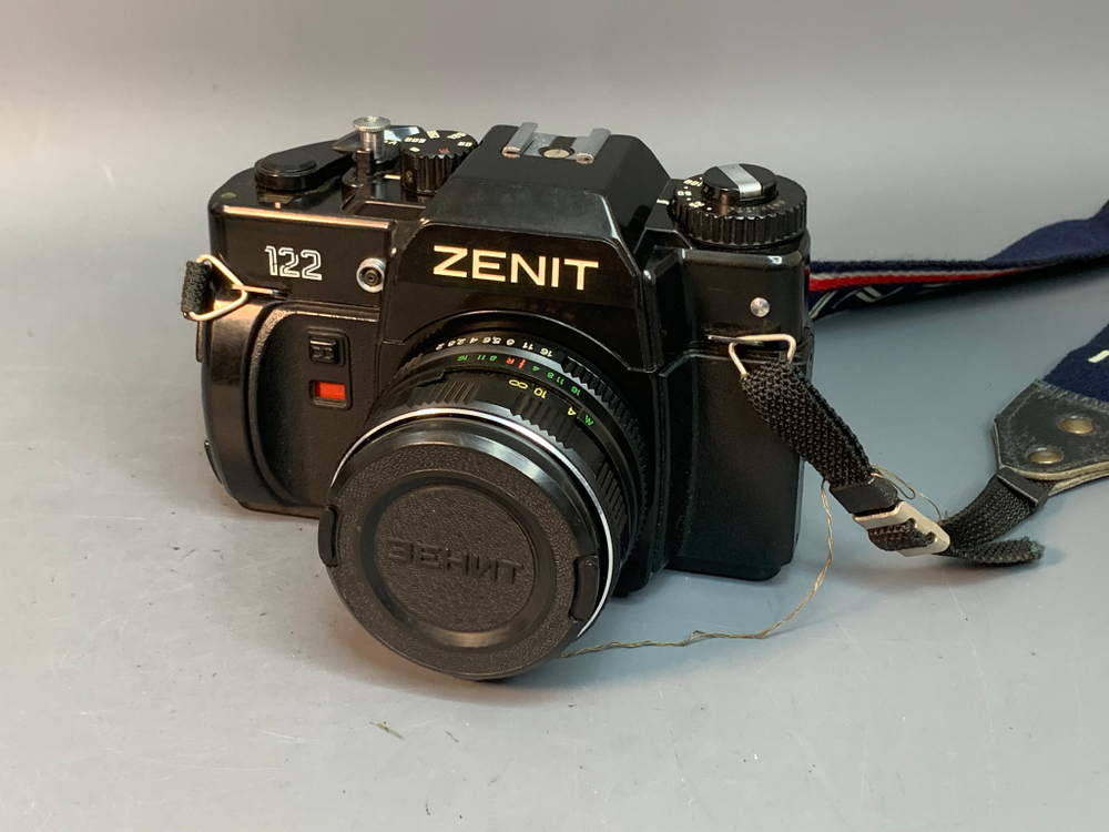 Zenit 122 + MC Helios-44M-6 царапки на передней линзе