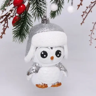 Ёлочная игрушка «Новогодний пингвин» 7*6*11 см, серебро