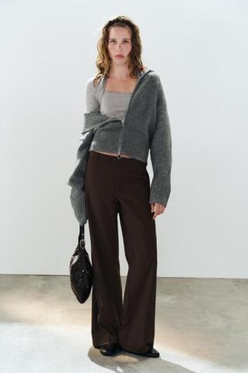 ZARA БРЮКИ ПРЯМОГО КРОЯ С НИЗКОЙ ПОСАДКОЙ, ТЕМНО-БАКЛАЖАНОВЫЙ