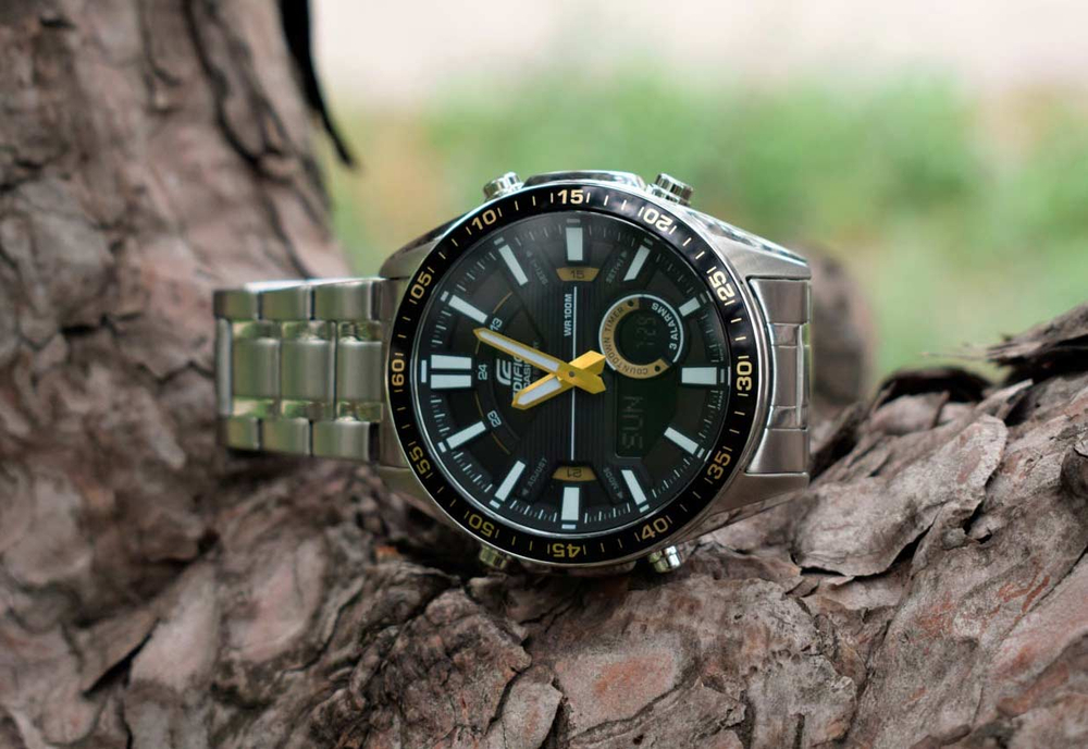 Часы Casio EFV-C100D-1B